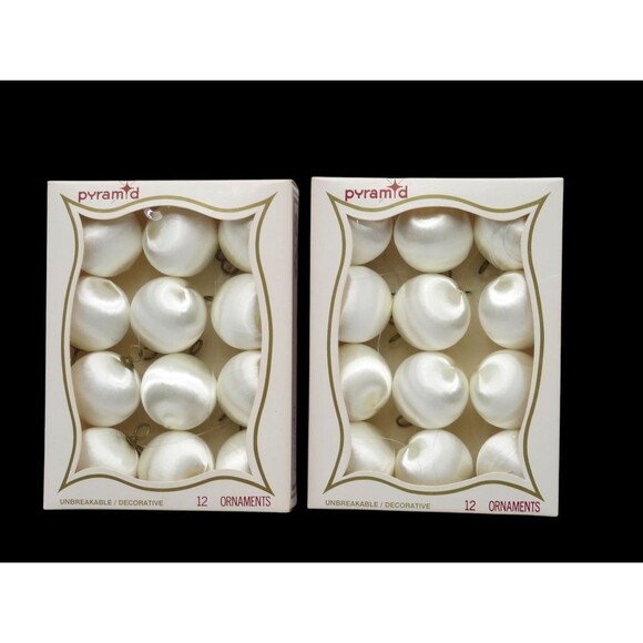 Vintage Rauch Pyramid Satin Sheen Ball Ornaments White Set of 24 - Picture 1 of 5